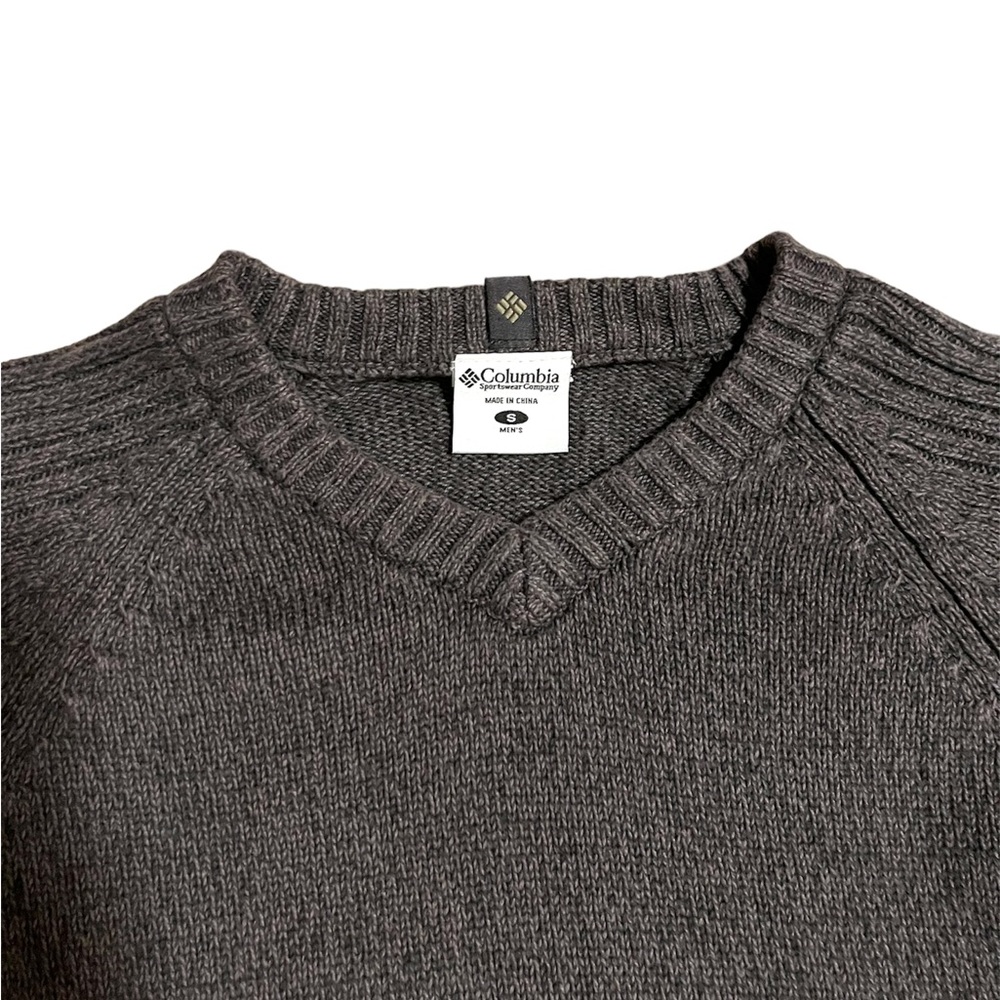 VTG Columbia Sportswear Men’s V-Neck Pullover Knit Sweater Size S - Picture 2 of 5